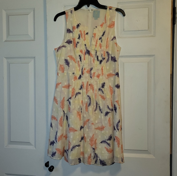 CeCe feather print dress size 10 - Picture 2 of 10